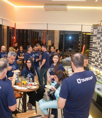 /media/4043/conversions/w.694/h.380/q.95/fit.crop/fm.pjpg/premiacao-infinity-towers-victor-natureza-57-115-thumb.jpg /media/4043/conversions/w.694/h.380/q.95/fit.crop/fm.pjpg/premiacao-infinity-towers-victor-natureza-57-115-thumb.jpg