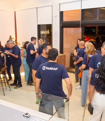 /media/4044/conversions/w.694/h.380/q.95/fit.crop/fm.pjpg/premiacao-infinity-towers-victor-natureza-60-838-thumb.jpg /media/4044/conversions/w.694/h.380/q.95/fit.crop/fm.pjpg/premiacao-infinity-towers-victor-natureza-60-838-thumb.jpg