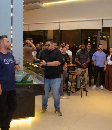 /media/4047/conversions/w.694/h.380/q.95/fit.crop/fm.pjpg/premiacao-infinity-towers-victor-natureza-79-129-thumb.jpg /media/4047/conversions/w.694/h.380/q.95/fit.crop/fm.pjpg/premiacao-infinity-towers-victor-natureza-79-129-thumb.jpg