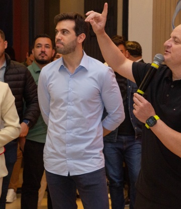 /media/4048/conversions/w.694/h.380/q.95/fit.crop/fm.pjpg/premiacao-infinity-towers-victor-natureza-92-789-thumb.jpg /media/4048/conversions/w.694/h.380/q.95/fit.crop/fm.pjpg/premiacao-infinity-towers-victor-natureza-92-789-thumb.jpg