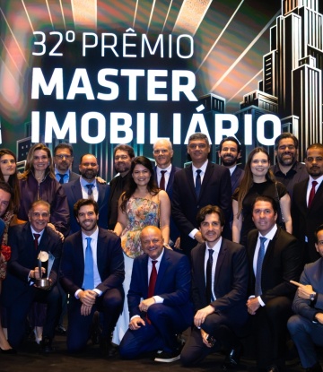/media/5120/conversions/w.694/h.380/q.95/fit.crop/fm.pjpg/master-imobiliario-268-thumb.jpg